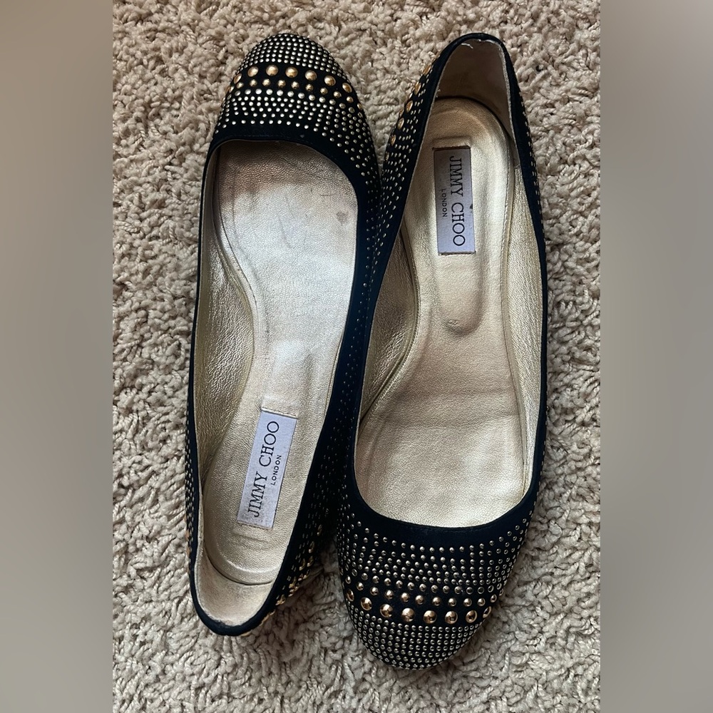 JIMMY CHOO BALLERINAS IN BLACK
SUEDE WITH GOLD STUDS - Picture 6 of 11